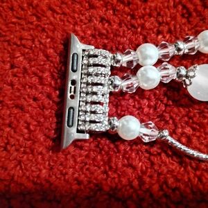 Source Unknown Silver and White Beaded Bracelet